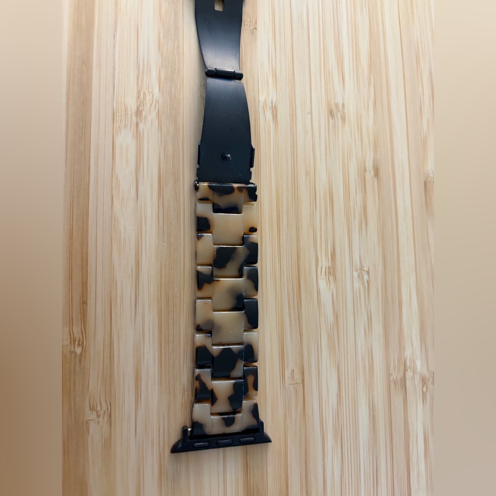 Quince Acetate Smartwatch Band Tan Tortoise 44 mm - 49 mm - Picture 5 of 7